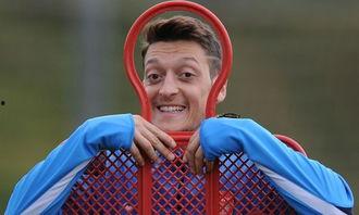 厄齐尔最新爆料新闻,转会内幕与职业生涯转折点  第1张